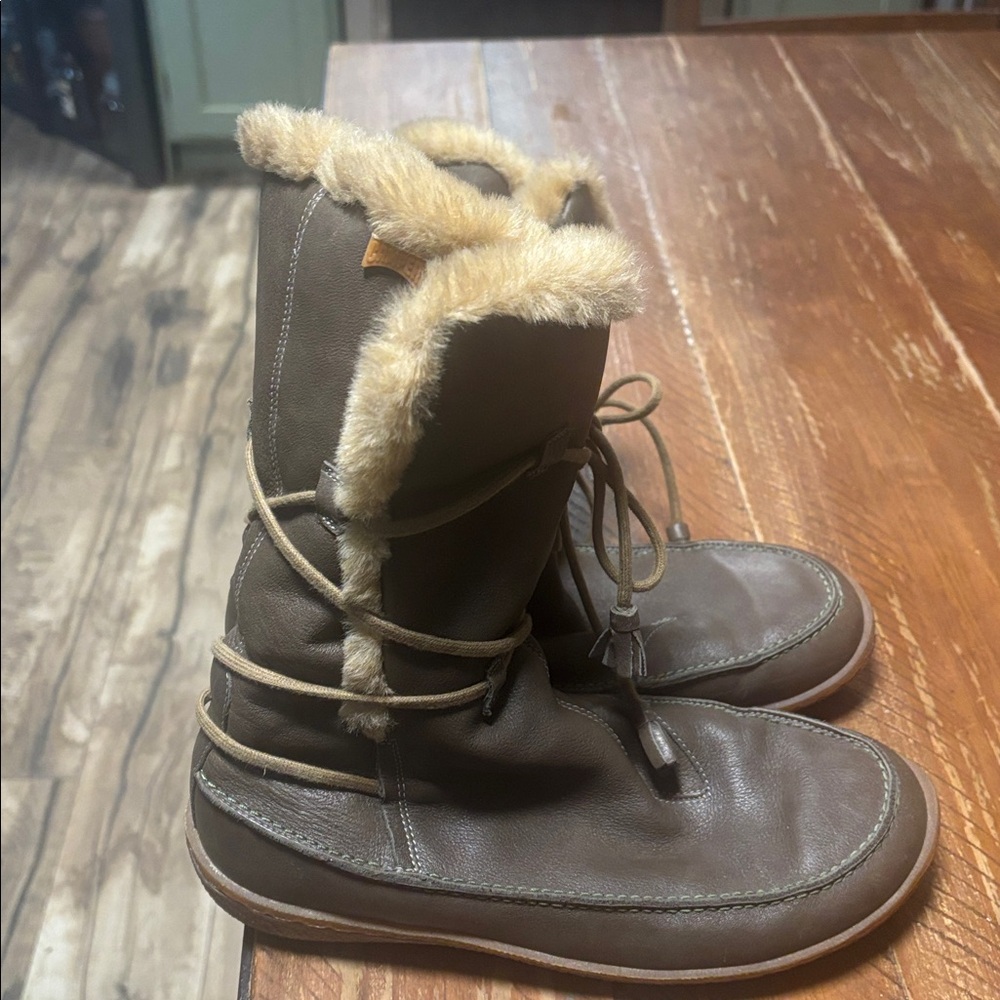 Camper Wm’s Industrial Bou Winter Boot In Brown Leather Sz 39 MINT